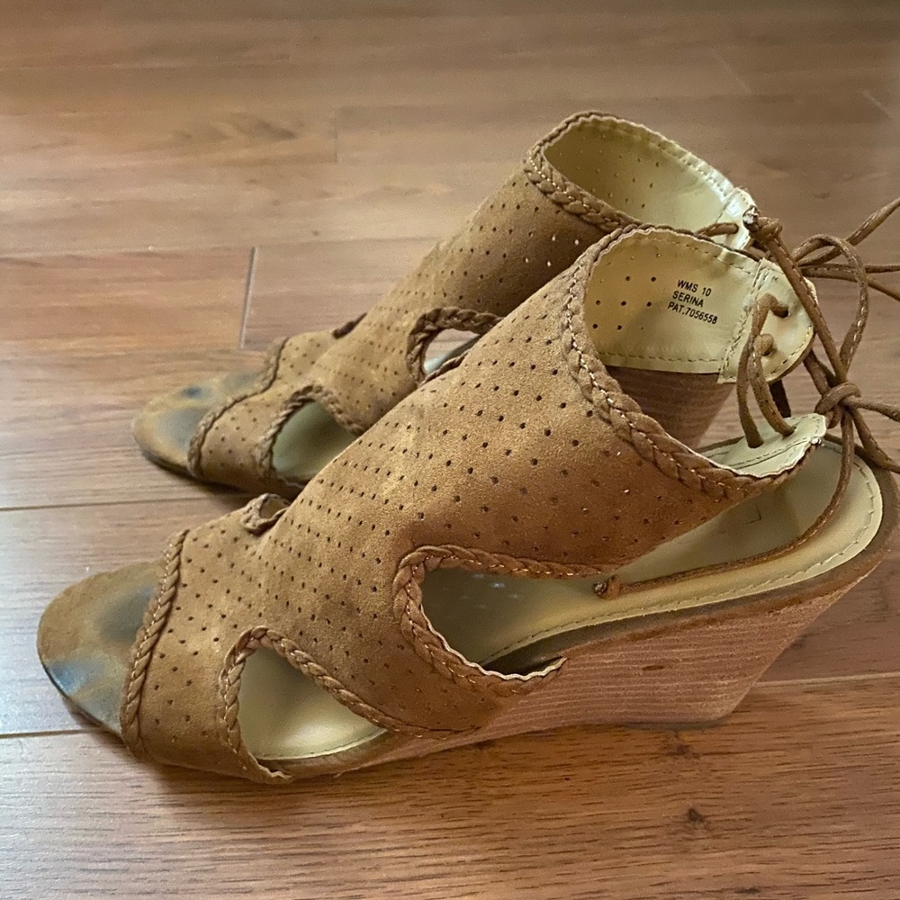 Report Brown Suede Cutout Wedge